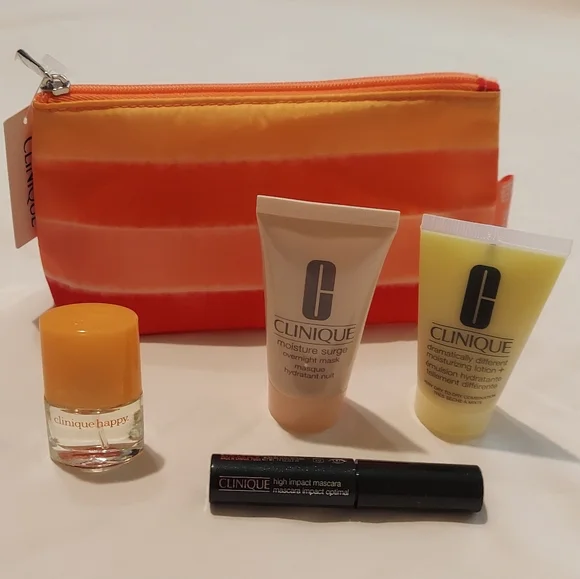 Clinique Travel Size Products In Cosmetic Bag Carry Pouch - 5 Piece Set  NWT - Picture 4 of 4